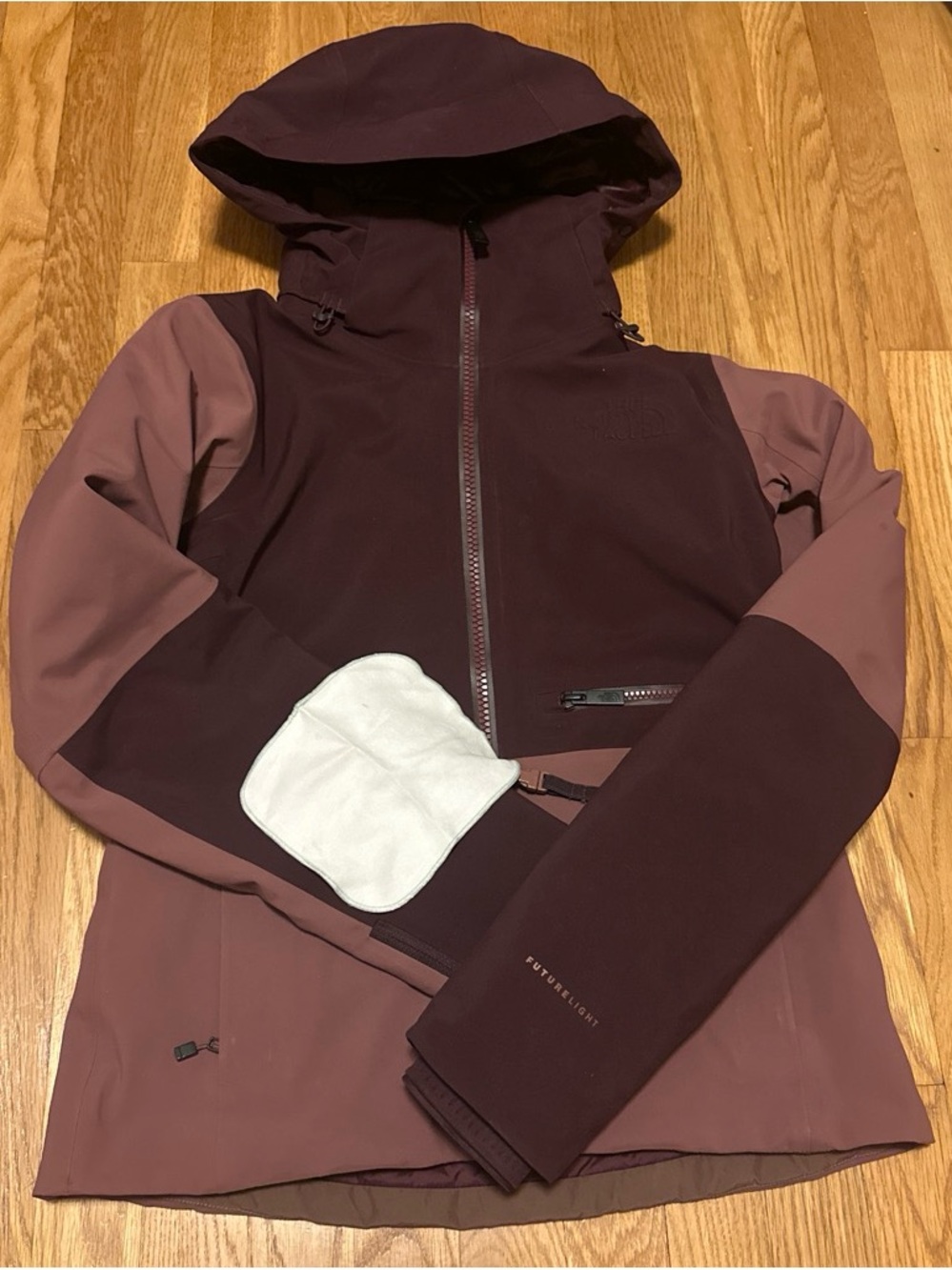 The North Face Women's Two-Tone Jacket windproof waterproof